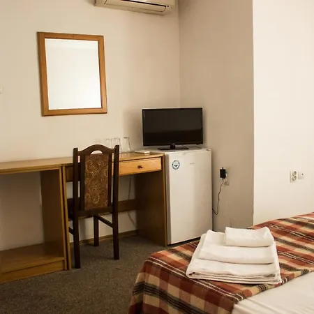 Family Saint Iliya Hotel