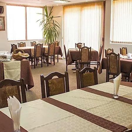 Family Saint Iliya 3* بورغاس