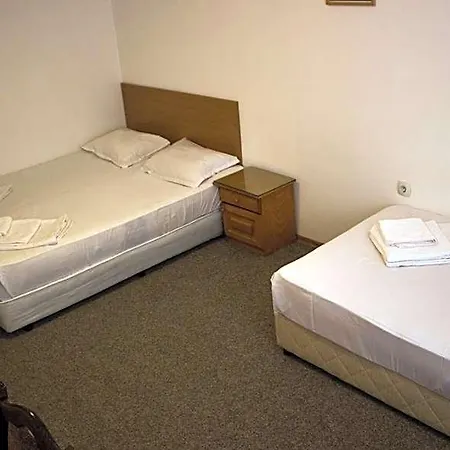 فندق Family Saint Iliya 3*