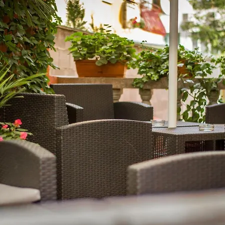 Family Saint Iliya Hotell